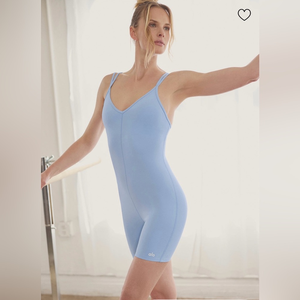 Alo Yoga Sunsout Onsie
